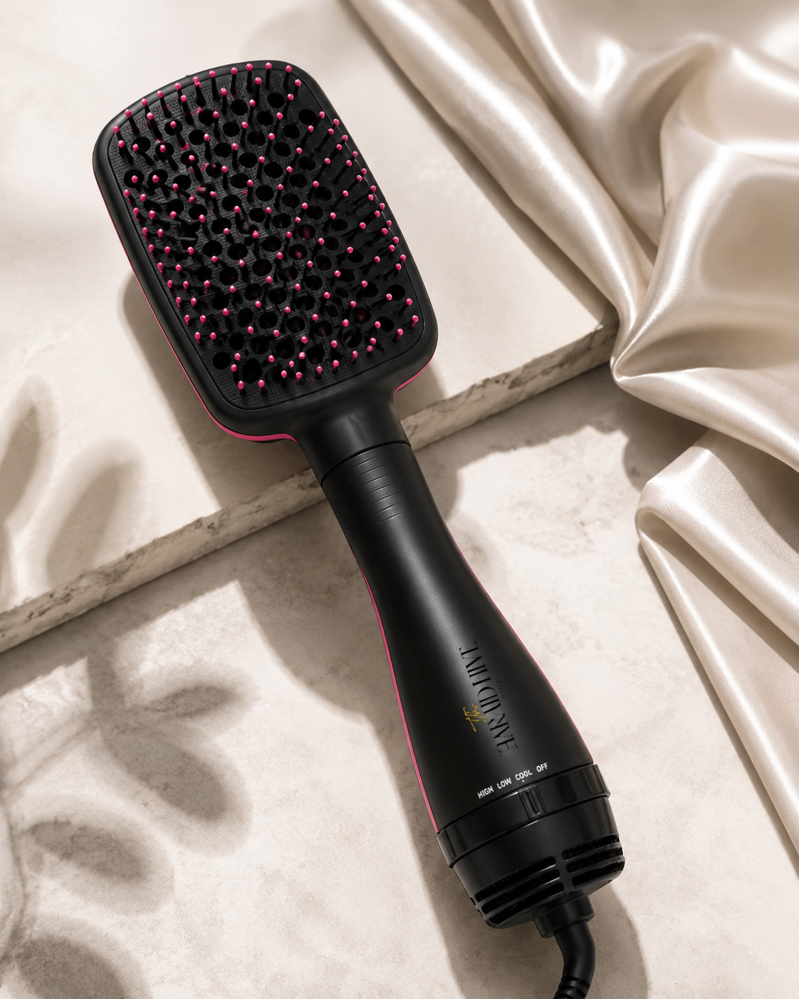 The Blowout Brush™ | Blow Dry + Detangling Brush